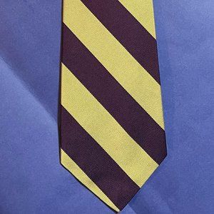 Sold! Ralph Lauren 100 % Silk Tie Hand Made in USA